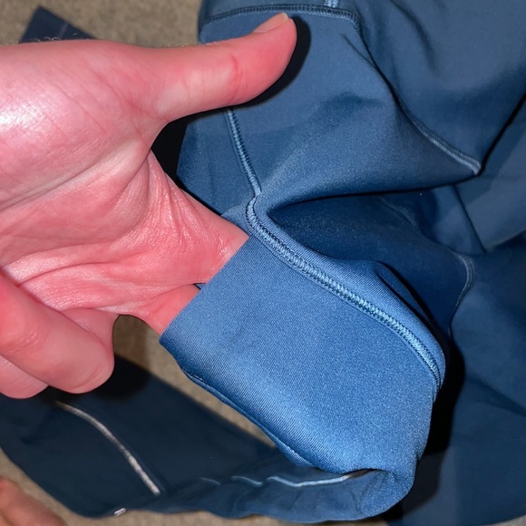 Lululemon fleece leggings - Picture 4 of 9